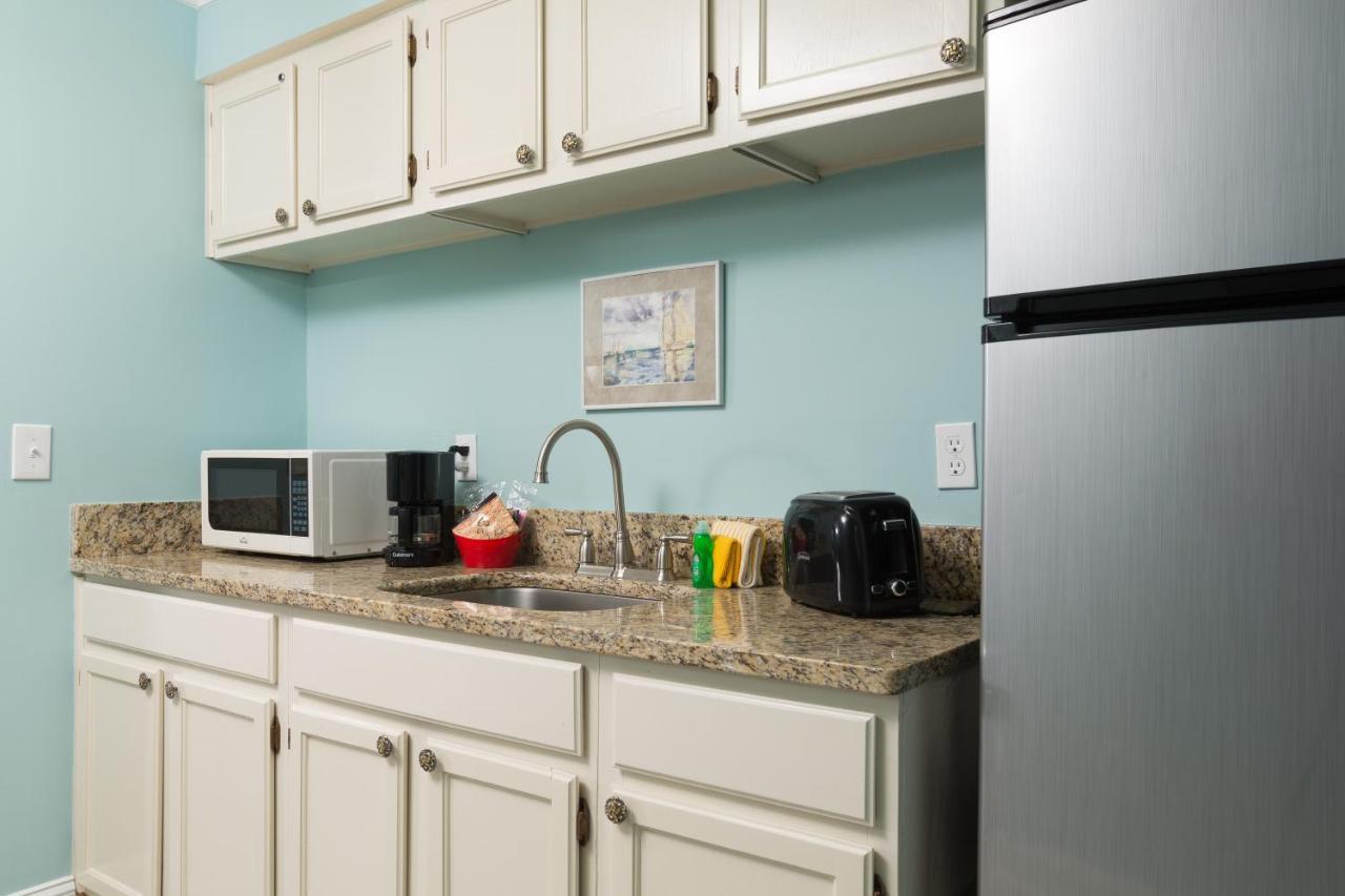 The Saint Augustine Beach House Room photo